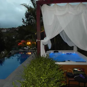 Dazk Golden Estate Affittacamere Ribeira Brava